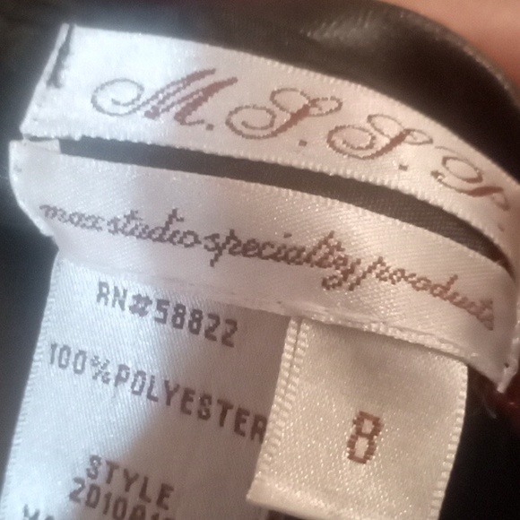 Max Studio Specialty Product black faux leather mini skirt size 8. - Picture 3 of 11